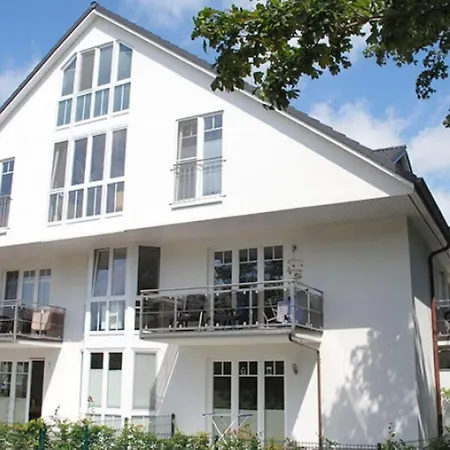 Strandrose * Thiessow